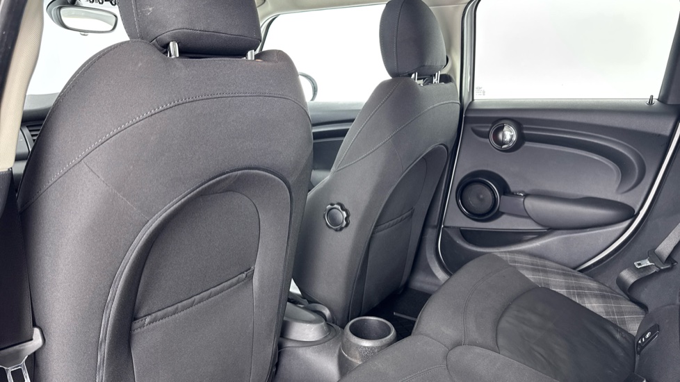 MINI Hatchback 1.5 Cooper 5dr [Chili Pack] Petrol Hatchback - Image 33