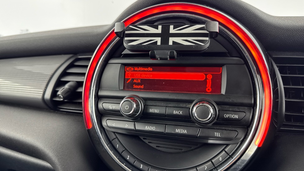 MINI Hatchback 1.5 Cooper 5dr [Chili Pack] Petrol Hatchback - Image 48