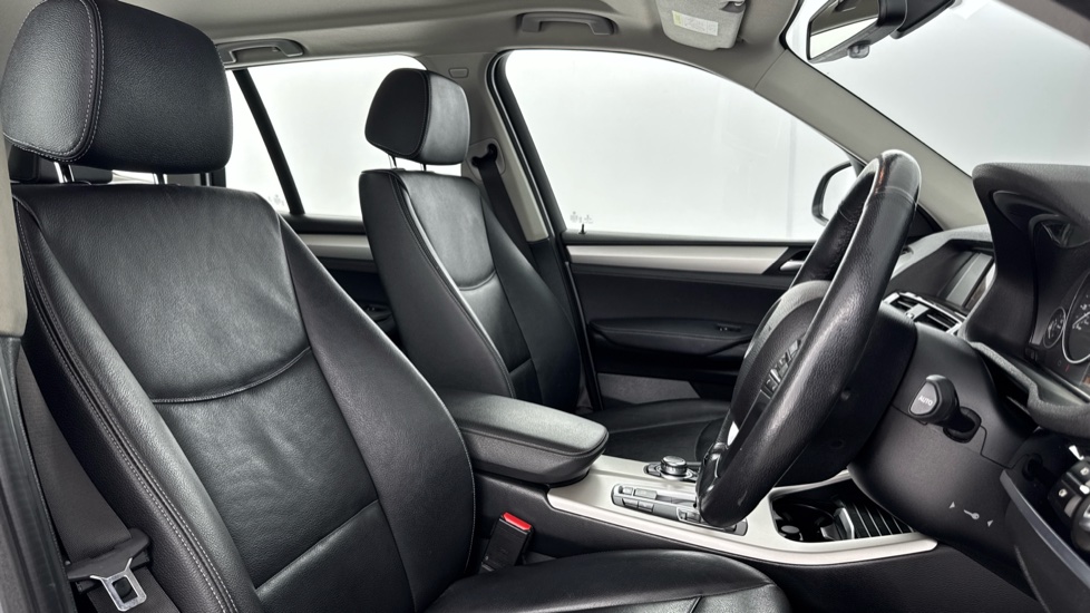 BMW X3 xDrive20d SE 5dr Diesel Estate - Image 11