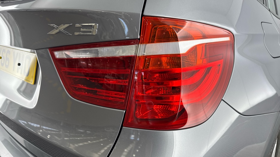 BMW X3 xDrive20d SE 5dr Diesel Estate - Image 22