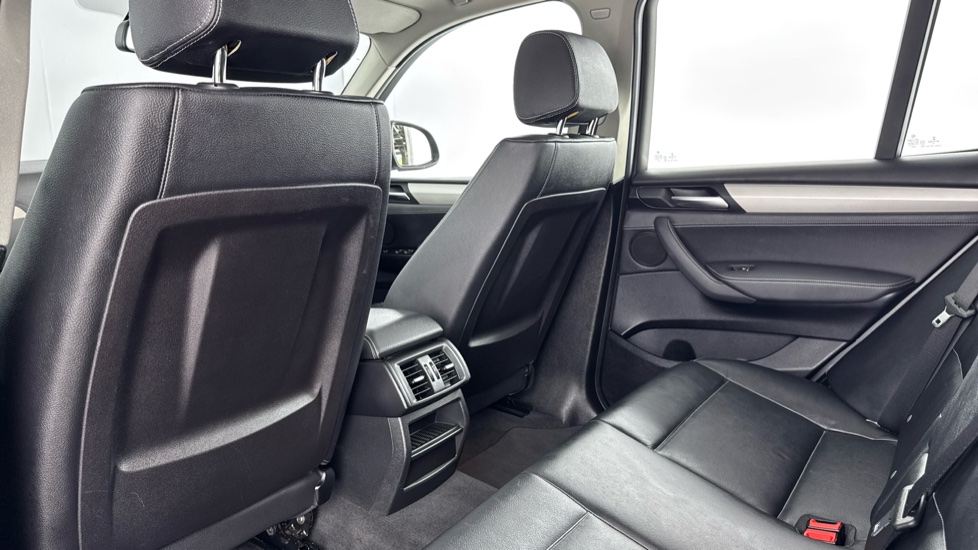 BMW X3 xDrive20d SE 5dr Diesel Estate - Image 37