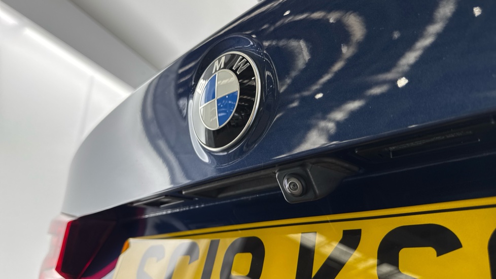 BMW X3 xDrive20i xLine 5dr Step Auto Petrol Estate - Image 25