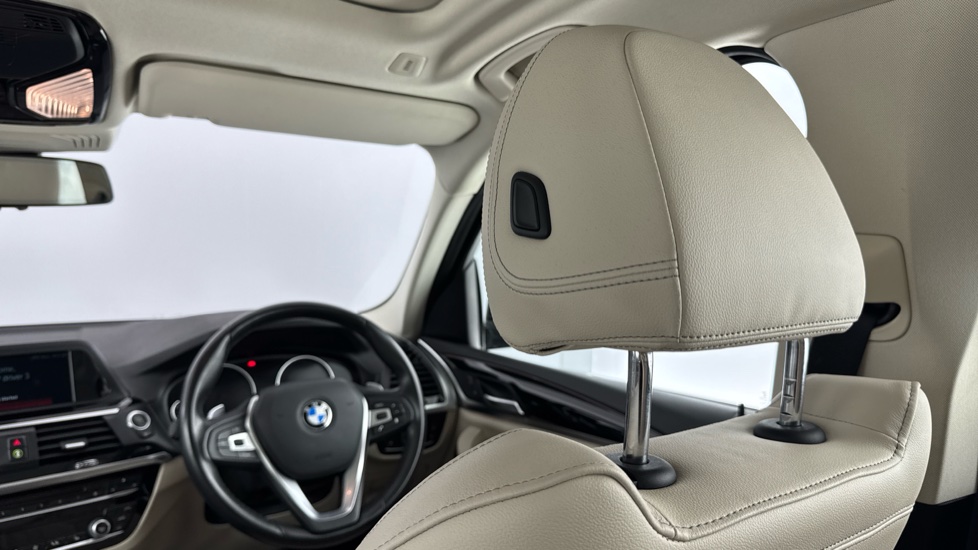 BMW X3 xDrive20i xLine 5dr Step Auto Petrol Estate - Image 42