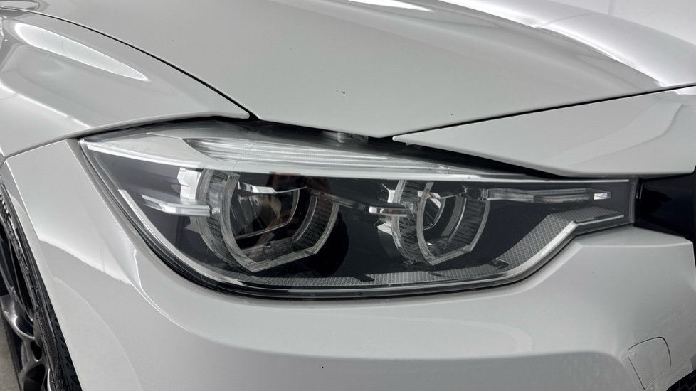 BMW 3 Series 320i xDrive M Sport 4dr Step Auto Petrol Saloon - Image 23