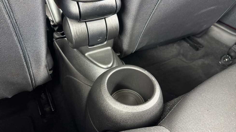 MINI Hatchback 1.5 Cooper Classic II 3dr [Comfort Pack] Petrol Hatchback - Image 35