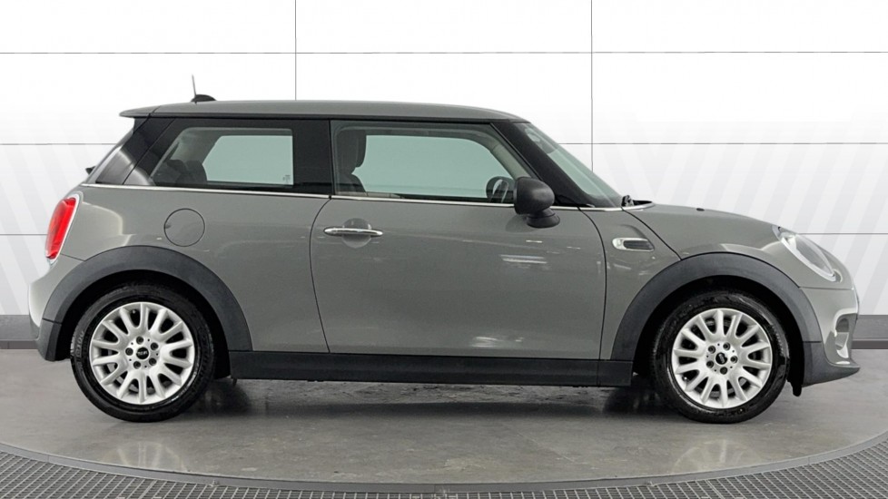 MINI Hatchback 1.5 One D 3dr Diesel Hatchback - Image 3