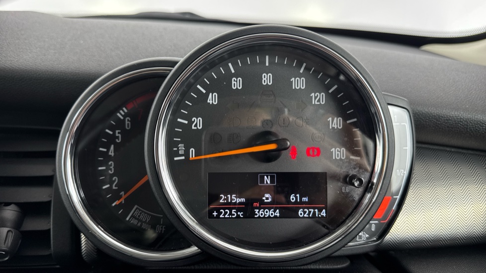 MINI Hatchback 1.5 Cooper Exclusive II 5dr Petrol Hatchback - Image 9