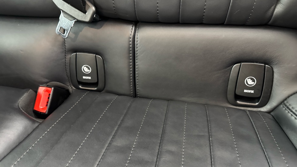 MINI Hatchback 1.5 Cooper Exclusive II 5dr Petrol Hatchback - Image 37