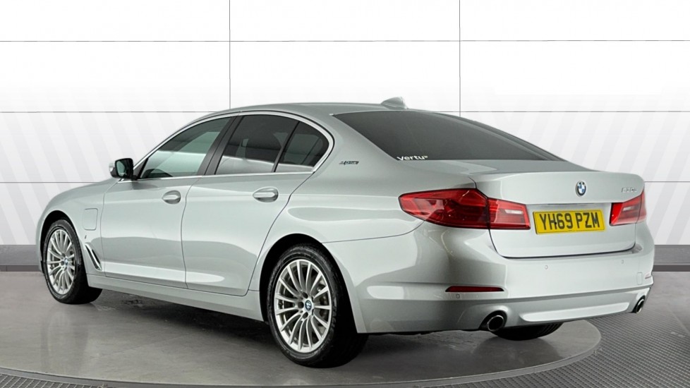 BMW 5 Series 530e SE 4dr Auto Saloon - Image 2