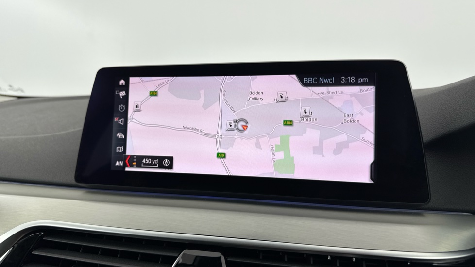 BMW 5 Series 530e SE 4dr Auto Saloon - Image 65