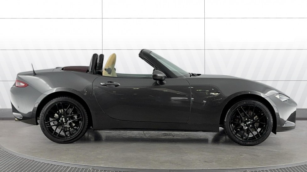 Mazda MX-5 2.0 Z-Sport 2dr Petrol Convertible - Image 3