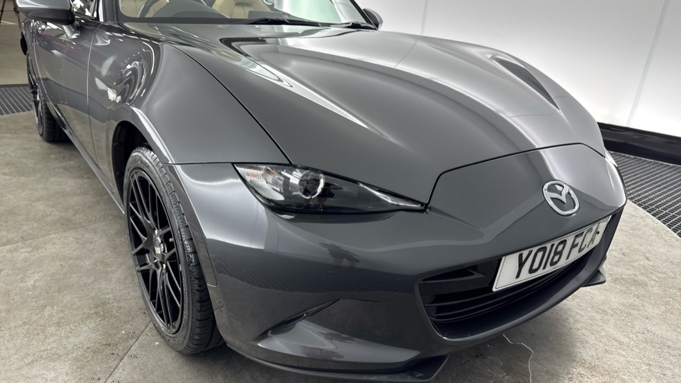 Mazda MX-5 2.0 Z-Sport 2dr Petrol Convertible - Image 27