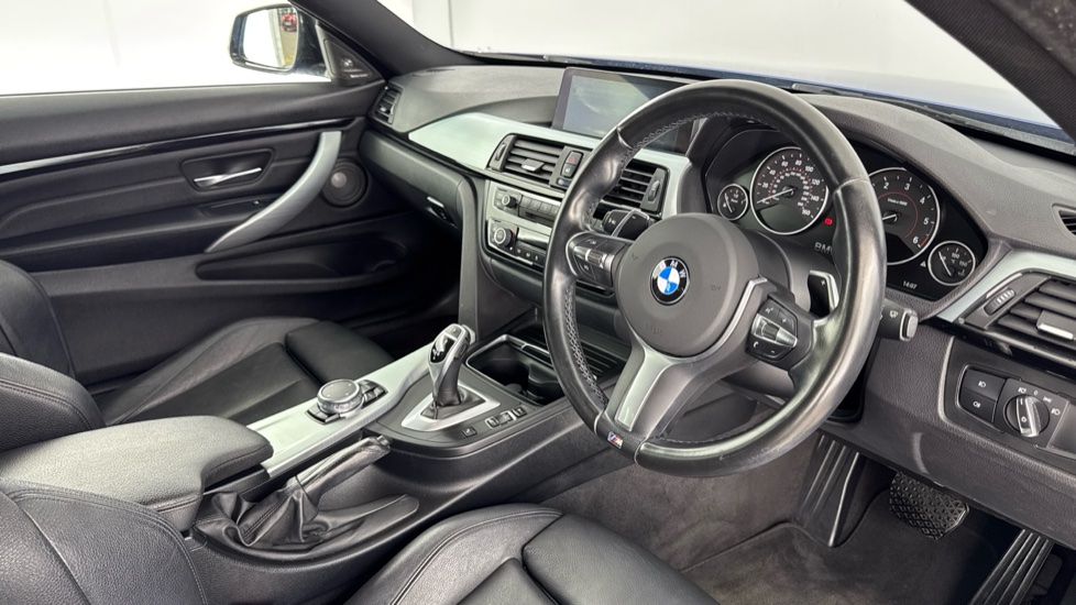 BMW 4 Series 420d [190] xDrive M Sport 2dr Auto [Prof Media] Diesel Coupe - Image 6