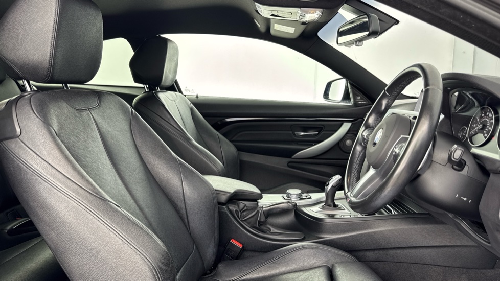 BMW 4 Series 420d [190] xDrive M Sport 2dr Auto [Prof Media] Diesel Coupe - Image 11