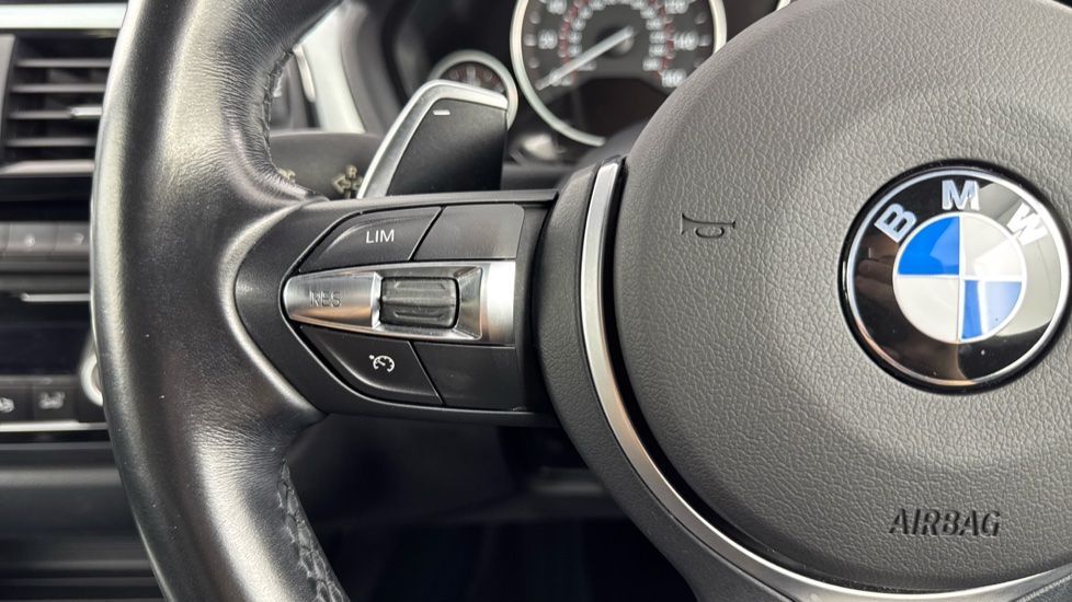 BMW 4 Series 420d [190] xDrive M Sport 2dr Auto [Prof Media] Diesel Coupe - Image 17