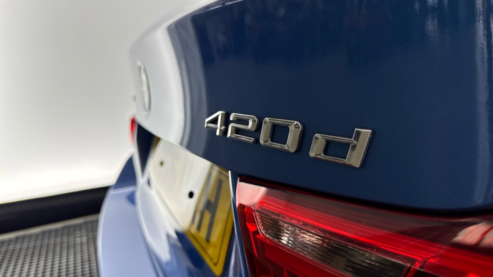 BMW 4 Series 420d [190] xDrive M Sport 2dr Auto [Prof Media] Diesel Coupe - Image 24