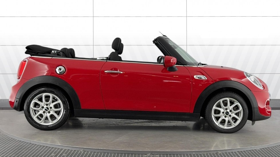 MINI Convertible 2.0 Cooper S Classic II 2dr Petrol Convertible - Image 3