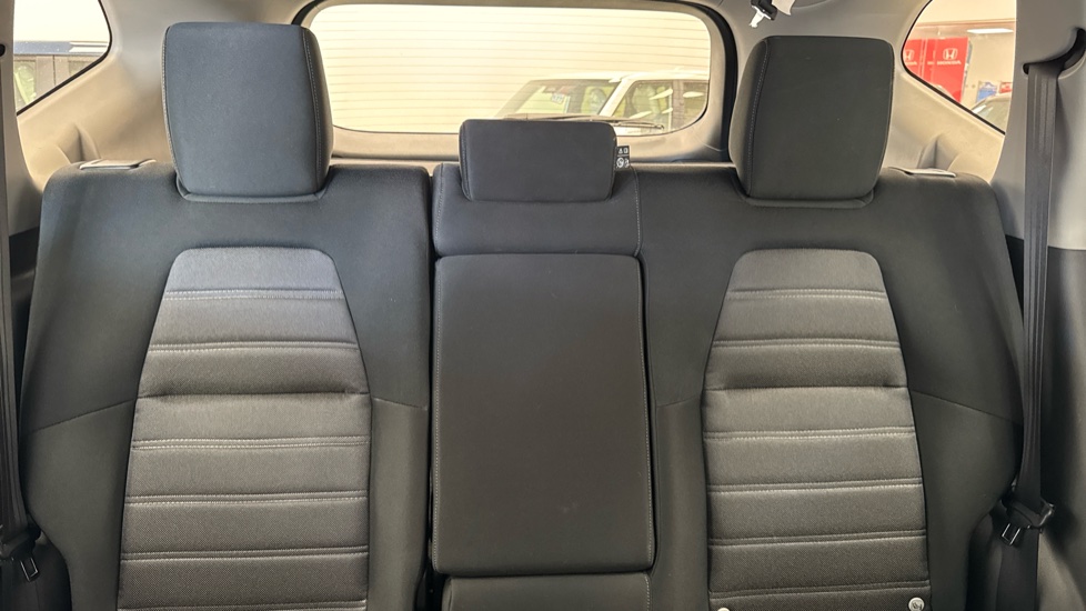 Honda CR-V 2.0 i-MMD Hybrid SE 2WD 5dr eCVT Hybrid Estate - Image 8
