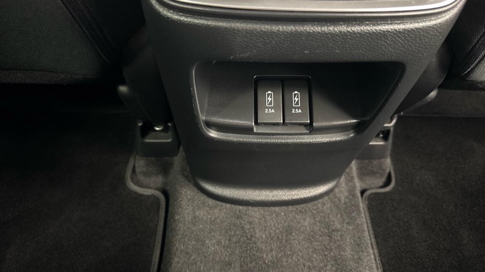 Honda CR-V 2.0 i-MMD Hybrid SE 2WD 5dr eCVT Hybrid Estate - Image 25