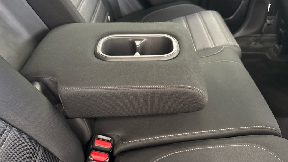 Honda CR-V 2.0 i-MMD Hybrid SE 2WD 5dr eCVT Hybrid Estate - Image 27