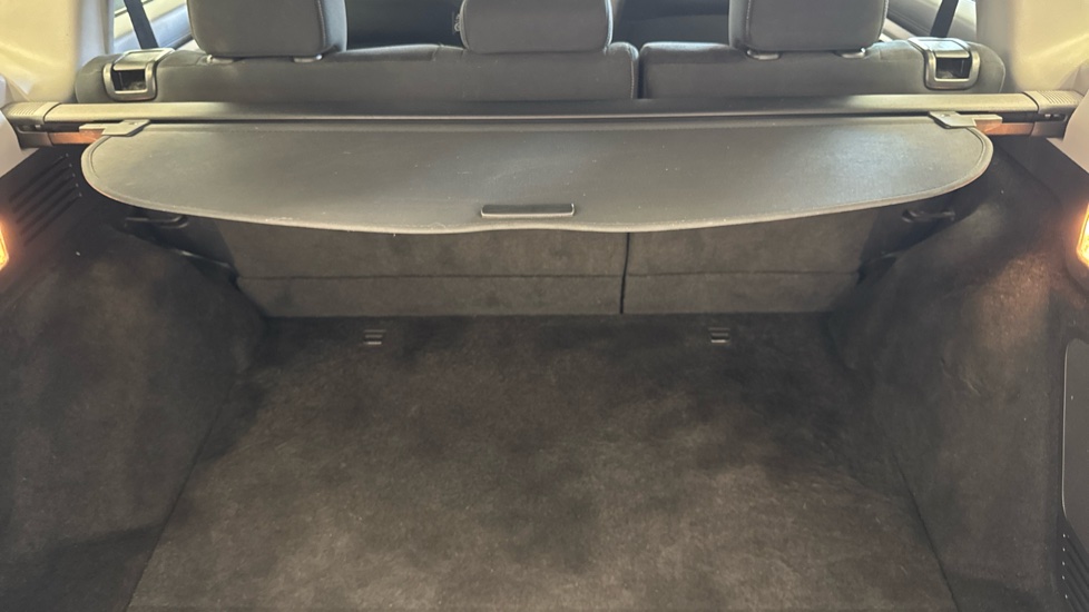 Honda CR-V 2.0 i-MMD Hybrid SE 2WD 5dr eCVT Hybrid Estate - Image 40