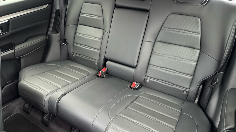 Honda CR-V 2.0 i-MMD Hybrid SR 5dr eCVT Hybrid Estate - Image 8