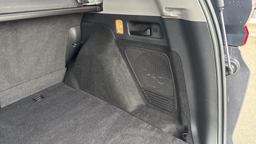 Honda CR-V 2.0 i-MMD Hybrid SR 5dr eCVT Hybrid Estate - Image 15