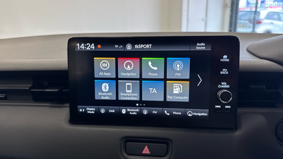 Honda HR-V 1.5 eHEV Advance 5dr CVT Hybrid Hatchback - Image 14