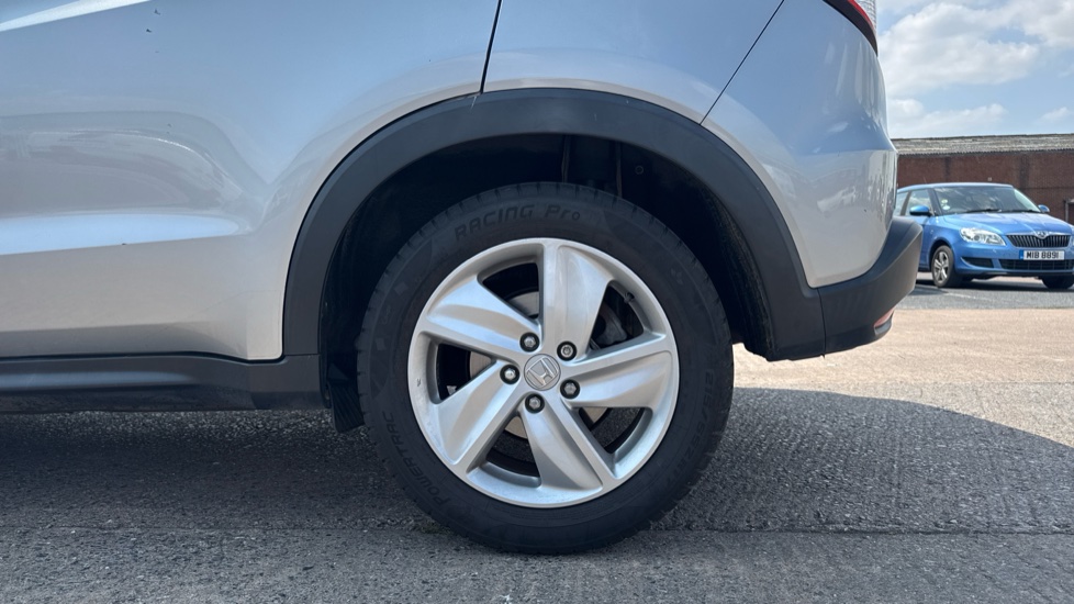 Honda HR-V 1.5 i-VTEC SE 5dr Petrol Hatchback - Image 9