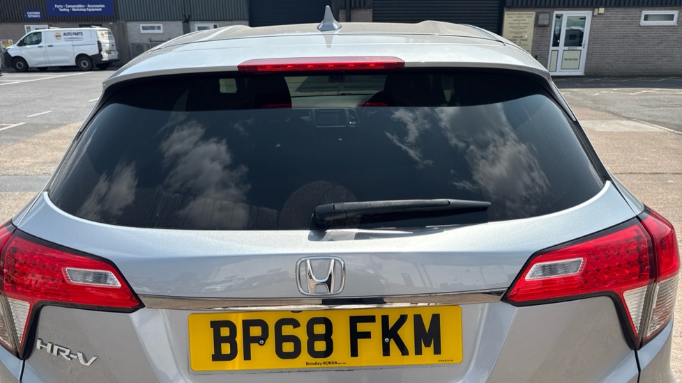 Honda HR-V 1.5 i-VTEC SE 5dr Petrol Hatchback - Image 28