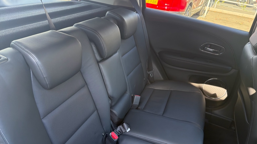Honda HR-V 1.5 i-VTEC EX CVT 5dr Petrol Hatchback - Image 8