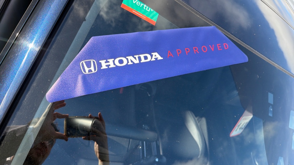 Honda HR-V 1.5 i-VTEC EX CVT 5dr Petrol Hatchback - Image 16