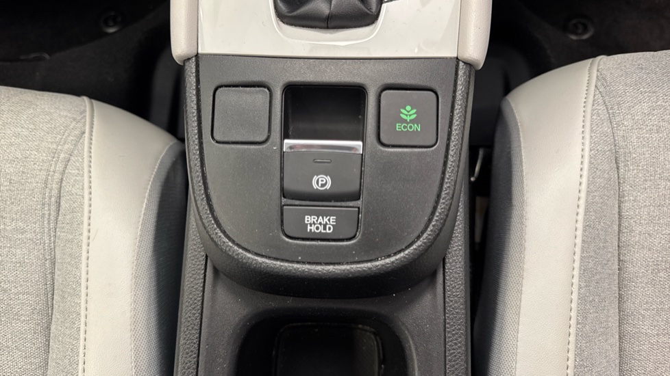 Honda Jazz 1.5 i-MMD Hybrid EX 5dr eCVT Hybrid Hatchback - Image 17