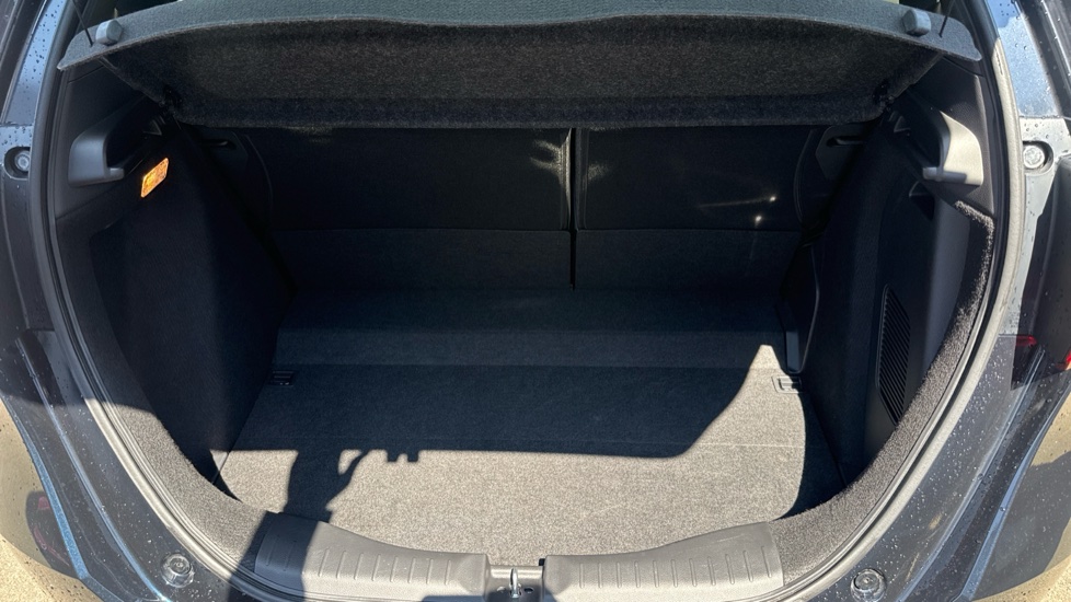 Honda Jazz 1.5 i-MMD Hybrid SR 5dr eCVT Hybrid Hatchback - Image 13