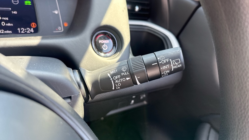 Honda Jazz 1.5 i-MMD Hybrid SR 5dr eCVT Hybrid Hatchback - Image 26