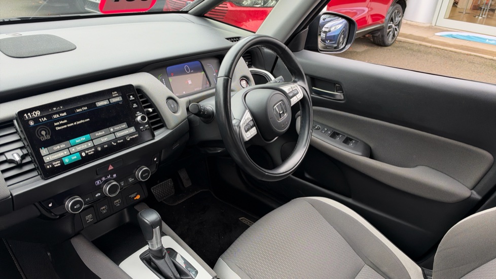 Honda Jazz 1.5 i-MMD Hybrid Crosstar EX 5dr eCVT Hybrid Hatchback - Image 2