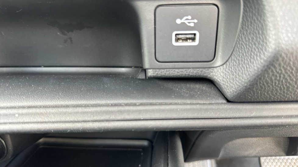 Honda HR-V 1.5 eHEV Elegance 5dr CVT Hybrid Hatchback - Image 19