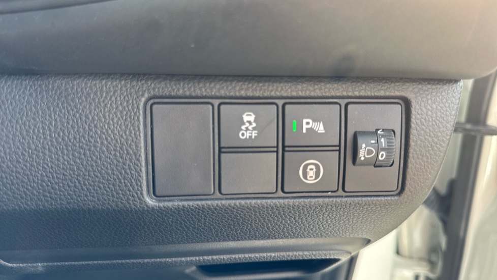 Honda HR-V 1.5 eHEV Elegance 5dr CVT Hybrid Hatchback - Image 21