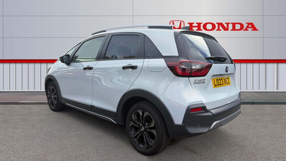 Honda Jazz 1.5 i-MMD Hybrid Crosstar Advance 5dr eCVT Hybrid Hatchback - Image 3