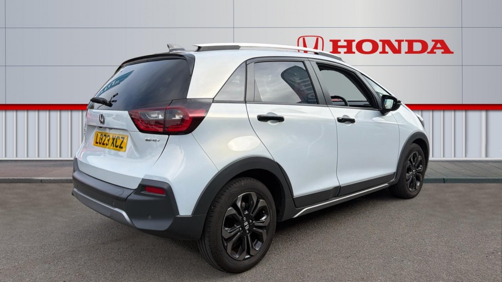 Honda Jazz 1.5 i-MMD Hybrid Crosstar Advance 5dr eCVT Hybrid Hatchback - Image 12