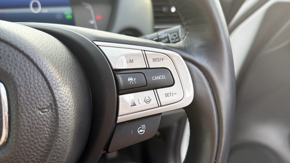 Honda Jazz 1.5 i-MMD Hybrid Crosstar Advance 5dr eCVT Hybrid Hatchback - Image 14