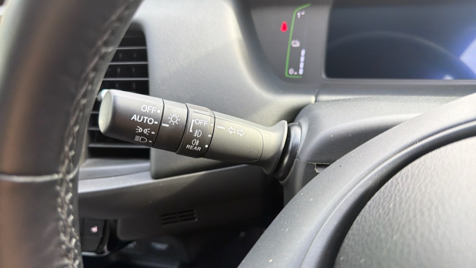 Honda Jazz 1.5 i-MMD Hybrid Crosstar Advance 5dr eCVT Hybrid Hatchback - Image 18