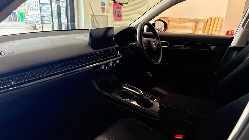 Honda Civic 2.0 eHEV Elegance 5dr CVT Hybrid Hatchback - Image 2