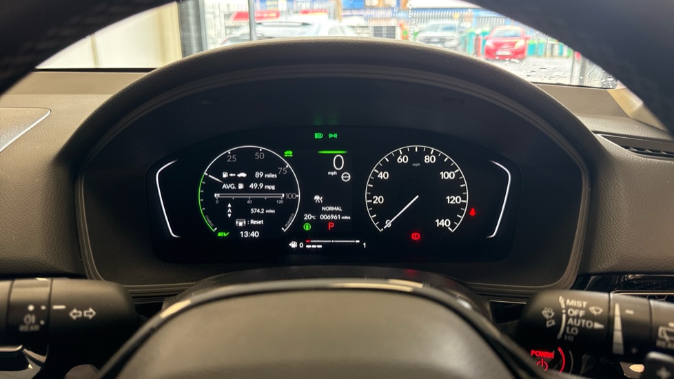Honda Civic 2.0 eHEV Elegance 5dr CVT Hybrid Hatchback - Image 11