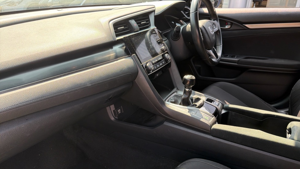 Honda Civic 1.5 VTEC Turbo Sport 5dr Petrol Hatchback - Image 2