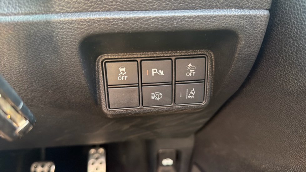 Honda Civic 1.5 VTEC Turbo Sport 5dr Petrol Hatchback - Image 19