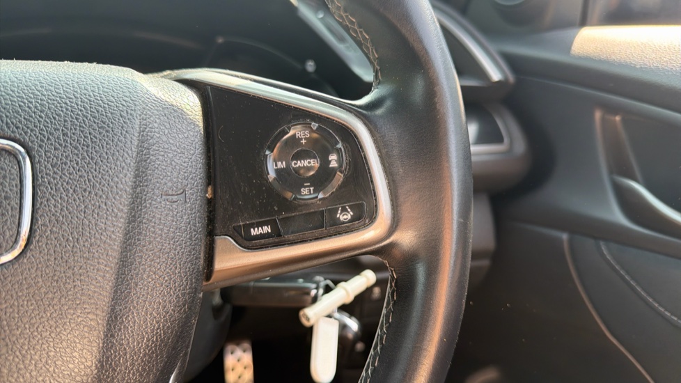 Honda Civic 1.5 VTEC Turbo Sport 5dr Petrol Hatchback - Image 20
