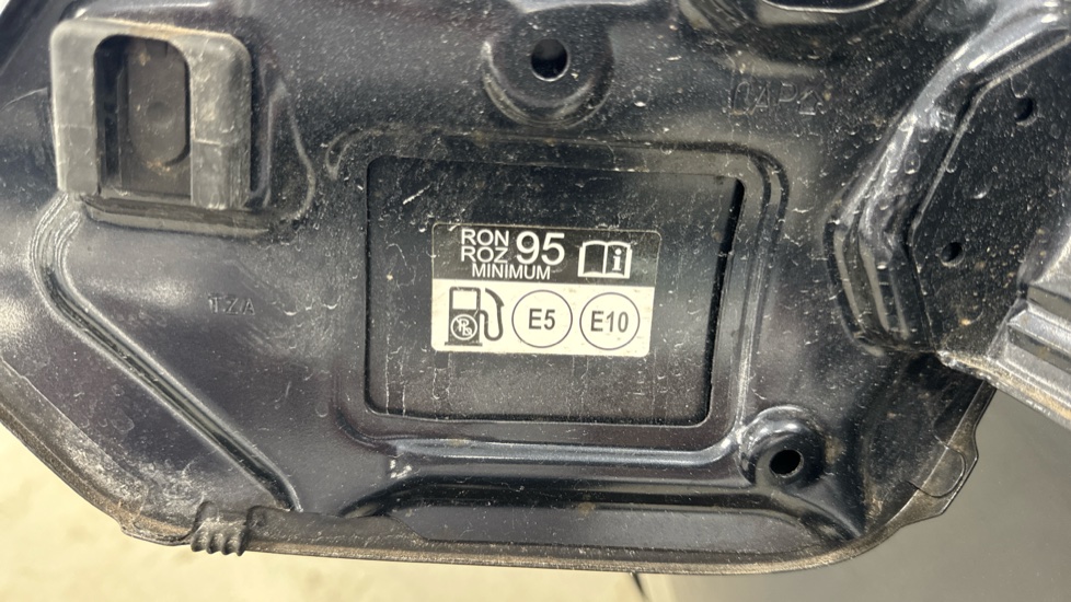 Honda Jazz 1.5 i-MMD Hybrid SR 5dr eCVT Hybrid Hatchback - Image 45