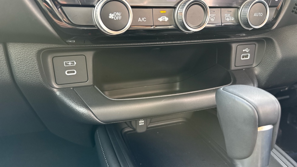 Honda HR-V 1.5 eHEV Elegance 5dr CVT Hybrid Hatchback - Image 22
