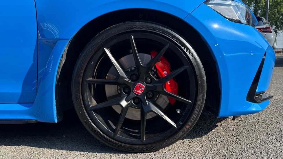 Honda Civic Type R 2.0 VTEC Turbo Type R 5dr Petrol Hatchback - Image 13